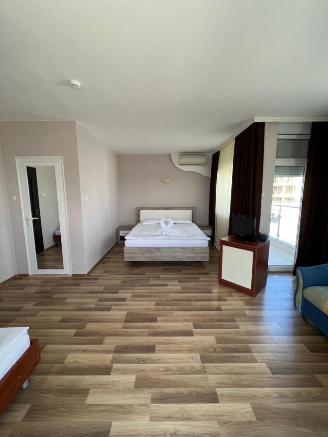 Hotel Incognito Pomorie Exterior foto